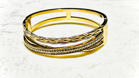 Braided Radiance Gold Bracelet