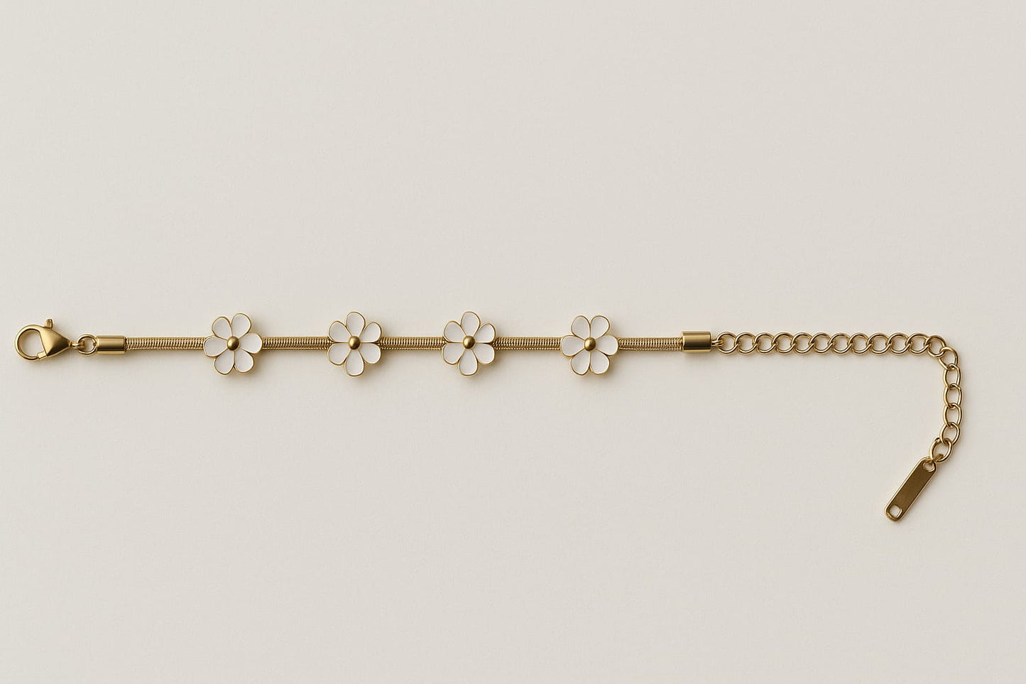 Daisy Bloom Charm Bracelet